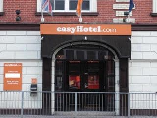 easyHotel London Luton - Photo 22