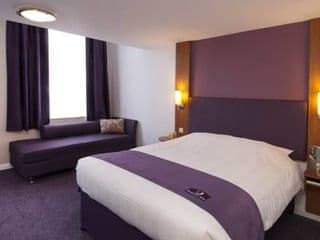 PREMIER INN LONDON WEMBLEY PARK - Photo 5