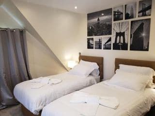 London Star Hotel - Photo 2