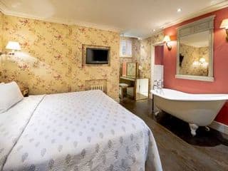 Fielding Hotel