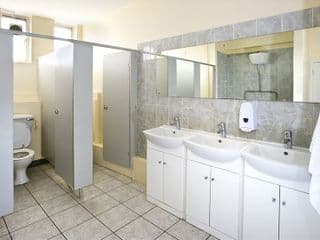 Best Western Northfields Ealing Hotel - Photo 10