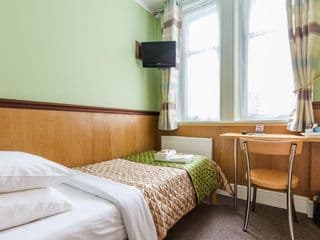 Gower House Hotel - Photo 5
