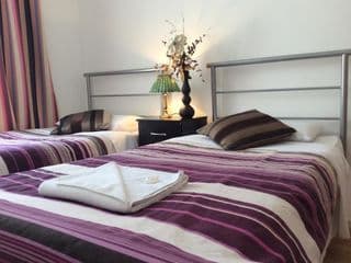 Kings Cross Hotel - Photo 2