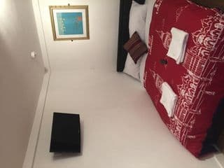 Kings Cross Hotel - Photo 19