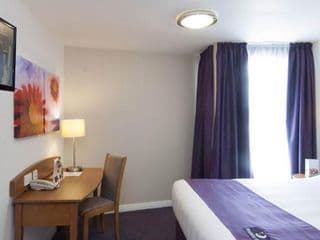 Premier Inn London Greenwich - Photo 2