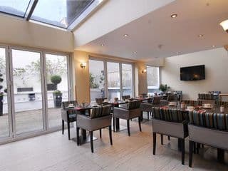 Astors Belgravia - Photo 13