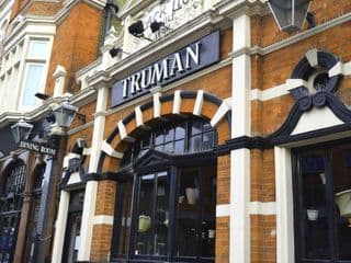 The Black Lion - Photo 22