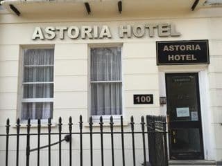 Astoria Hotel - Photo 24