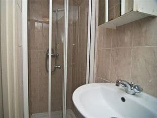Astoria Hotel - Photo 10