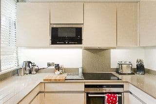 Native Mayfair - Photo 21