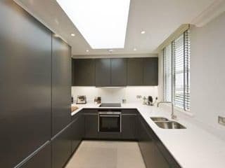 Native Mayfair - Photo 22