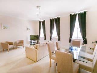 Park Lane Apartments - Clarges Street - Photo 2