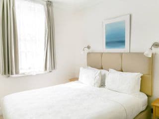 Park Lane Apartments - Clarges Street - Photo 12