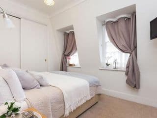 Park Lane Apartments - Clarges Street - Photo 23