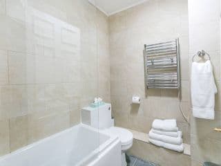 Park Lane Apartments - Clarges Street - Photo 4