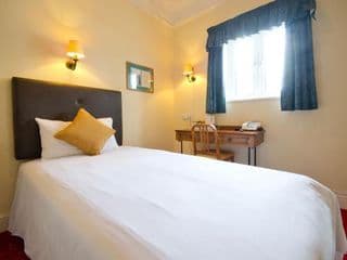 The Kings Arms by Innkeeper's Collection - Photo 2