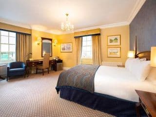 Mitre Hotel - Photo 3