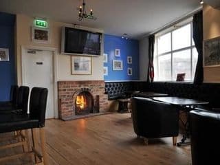 Royal George Hotel - Photo 8