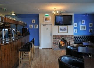 Royal George Hotel - Photo 10