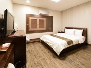 Hill House Myeongdong - Photo 2