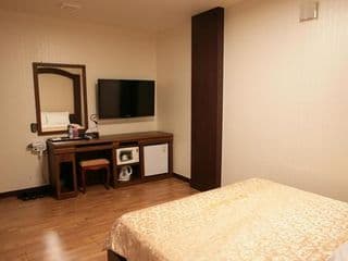 Hill House Myeongdong - Photo 5