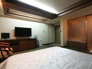 Hill House Myeongdong - Photo 6