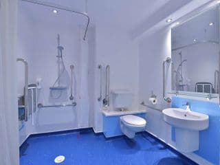 Travelodge Harlow - Photo 18