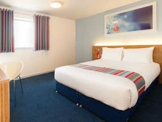 Travelodge London Teddington - Photo 3