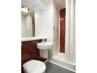 Travelodge London Teddington - Photo 7