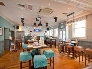 The Red Lion Hotel - Photo 14