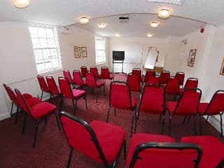 The Red Lion Hotel - Photo 20