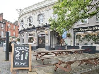 The Red Lion Hotel - Photo 21