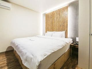 HOTEL 27 - Photo 2