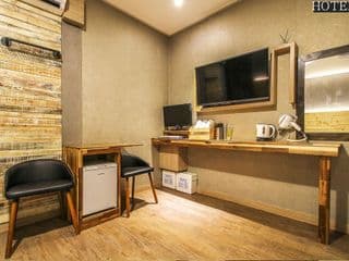 HOTEL 27 - Photo 9