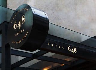 Hotel 648 - Photo 17