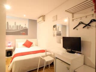 Hotel Unique by Foret - Photo 4