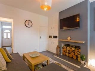 Ashton House - Photo 18