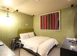 Baron de Paris Hotel