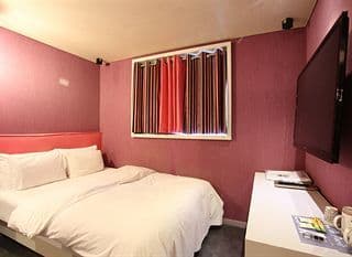 Baron de Paris Hotel - Photo 3