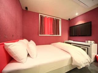 Baron de Paris Hotel - Photo 4