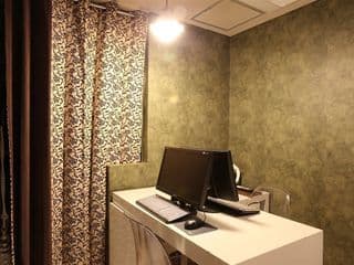 Baron de Paris Hotel - Photo 9