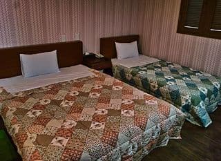 Hotel at Home - Photo 2