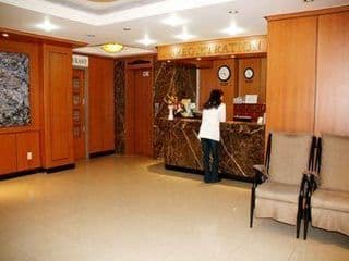 Hotel at Home - Photo 17