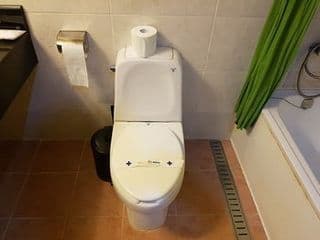 Hotel at Home - Photo 10