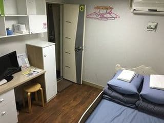 24 Guesthouse Sinchon - Photo 5