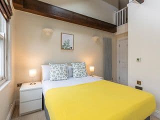 Shoreditch Apartments