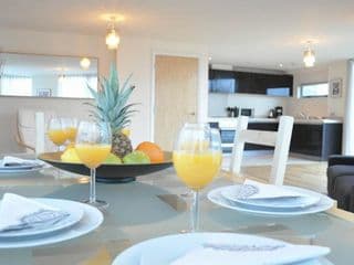 Shoreditch Apartments - Photo 6