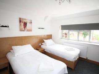 Flexistay Aparthotel Sutton