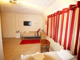 Flexistay Aparthotel Sutton - Photo 6