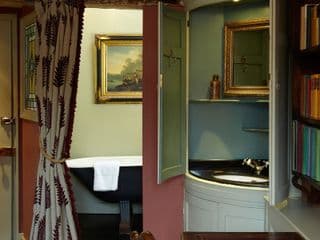 Hazlitt's - Photo 5